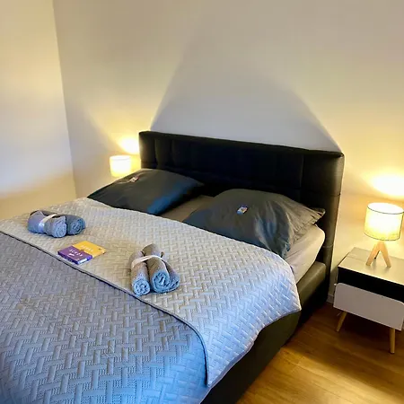 Traumhafte 115 Qm Ferienwohnung Am Steinhuder Meer, Ruhig, Komfortabel, Loggia, Parkplatz, Wifi Wunstorf Eksteriør billede