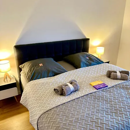 Traumhafte 115 Qm Ferienwohnung Am Steinhuder Meer, Ruhig, Komfortabel, Loggia, Parkplatz, Wifi Wunstorf Eksteriør billede