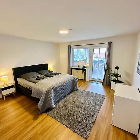 Traumhafte 115 Qm Ferienwohnung Am Steinhuder Meer, Ruhig, Komfortabel, Loggia, Parkplatz, Wifi Wunstorf Eksteriør billede