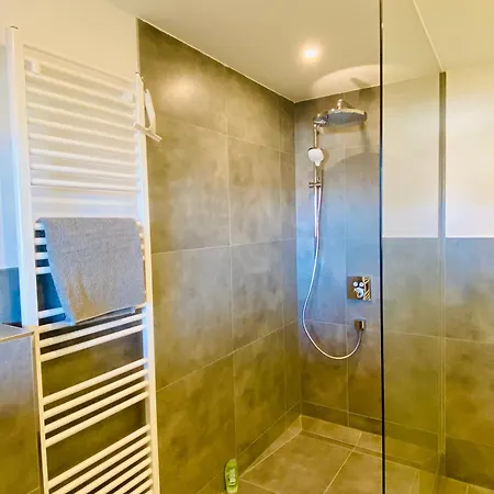 Traumhafte 115 Qm Ferienwohnung Am Steinhuder Meer, Ruhig, Komfortabel, Loggia, Parkplatz, Wifi Wunstorf Eksteriør billede
